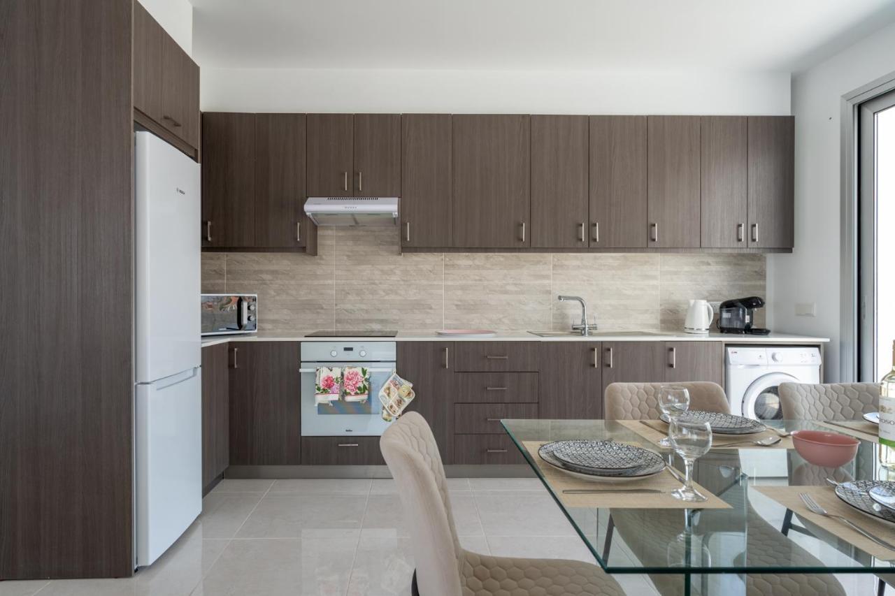Harmonia 2-Br Apt In Livadia Larnaca Exterior photo