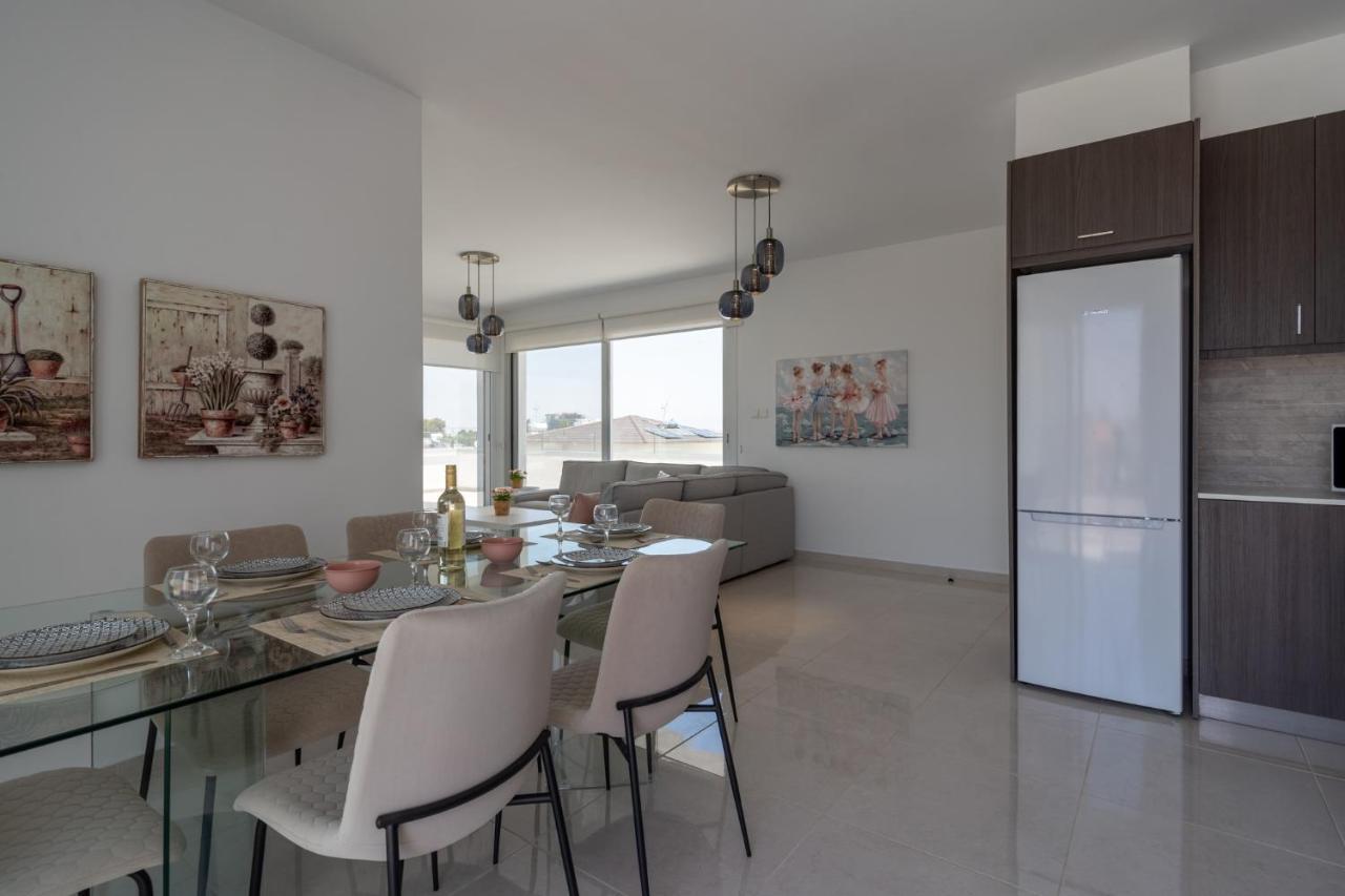 Harmonia 2-Br Apt In Livadia Larnaca Exterior photo
